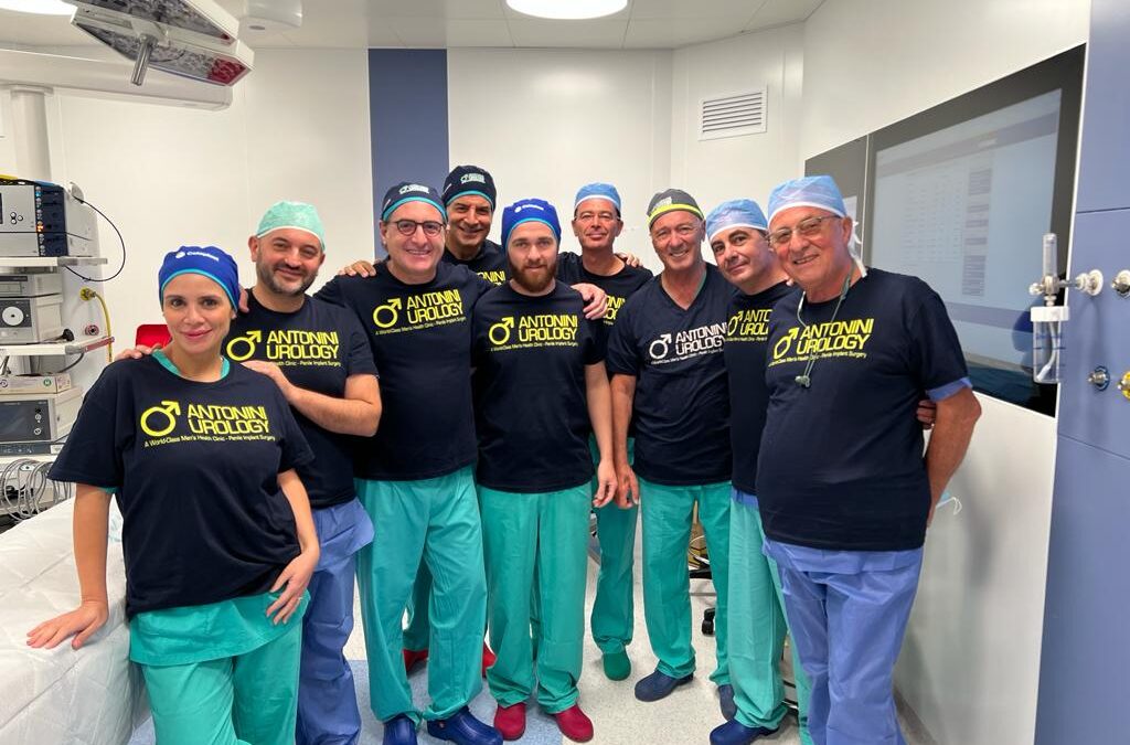 Programa de formação sobre implantes penianos em Roma