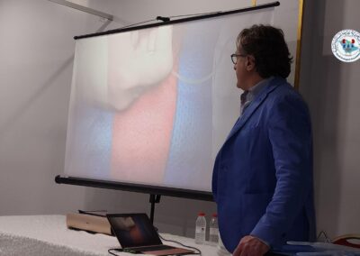 Antonini na Arábia Saudita para um workshop de Implante Protético Peniano Tricomponente