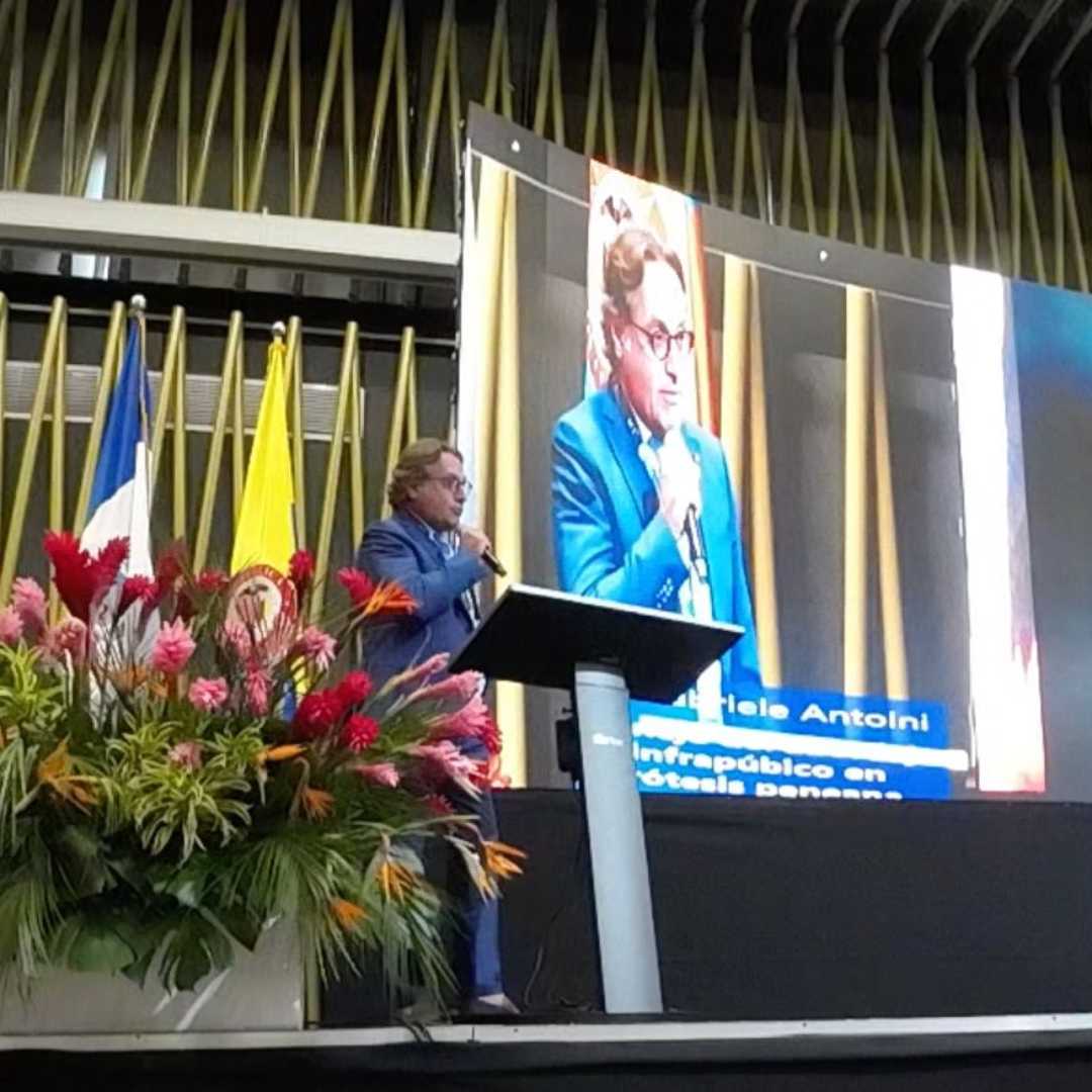 Antonini Guest of the Colombian Society of Urology